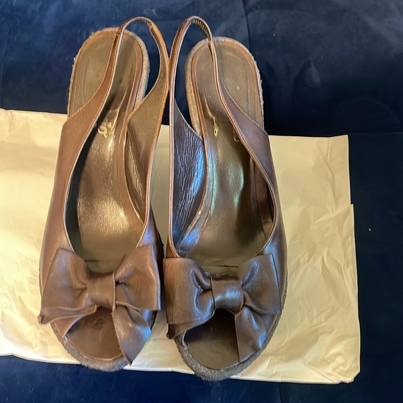 Brown bow tie wedges - Picture 5 of 5